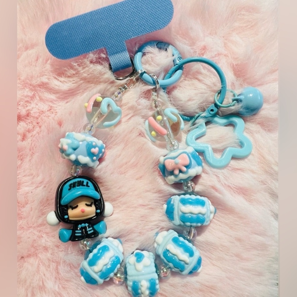 ❤️Cute Blue and White Beaded with Skullpanda Charm Keychain
